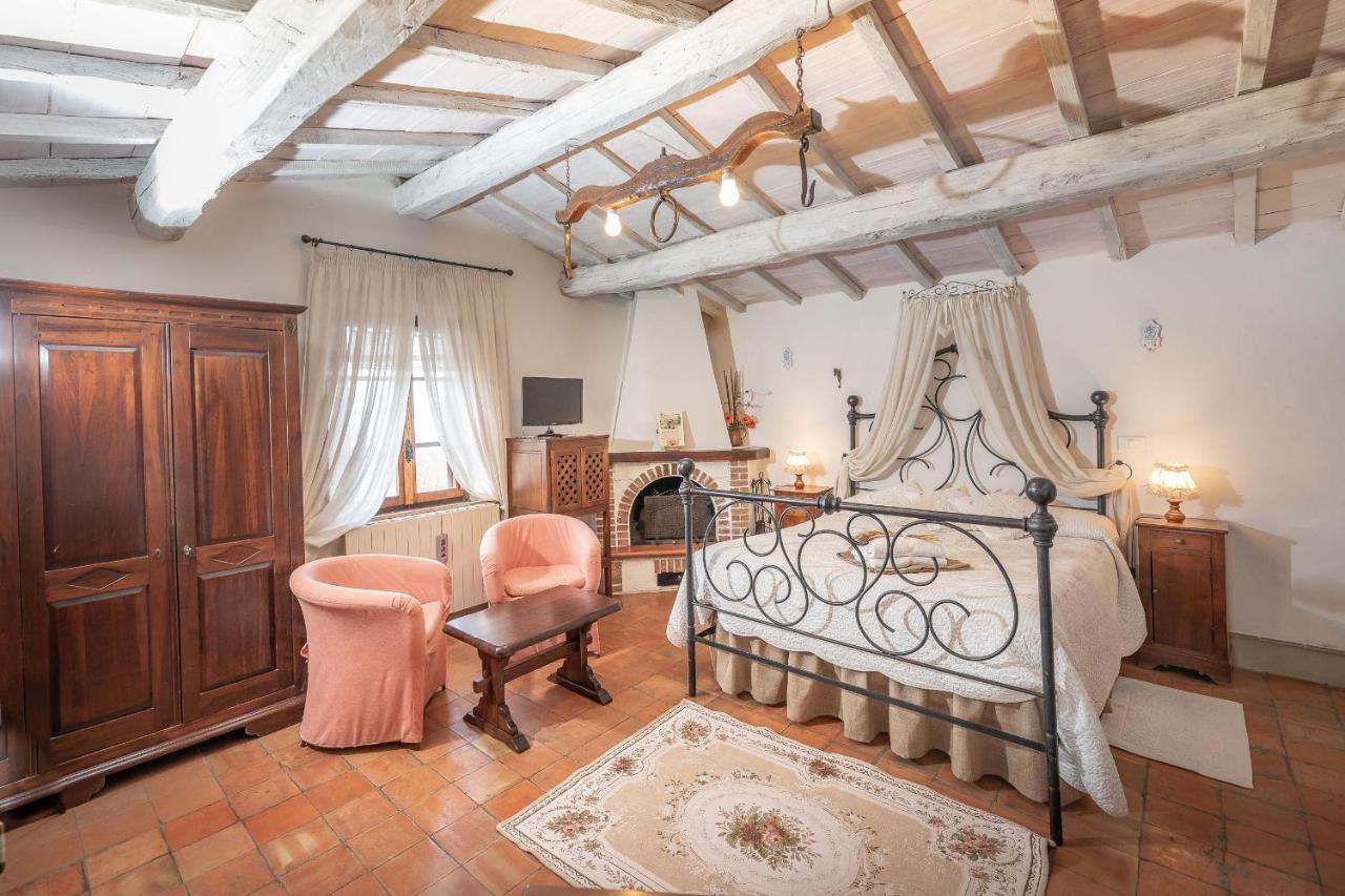 Agriturismo Selvella Radicofani Exteriör bild