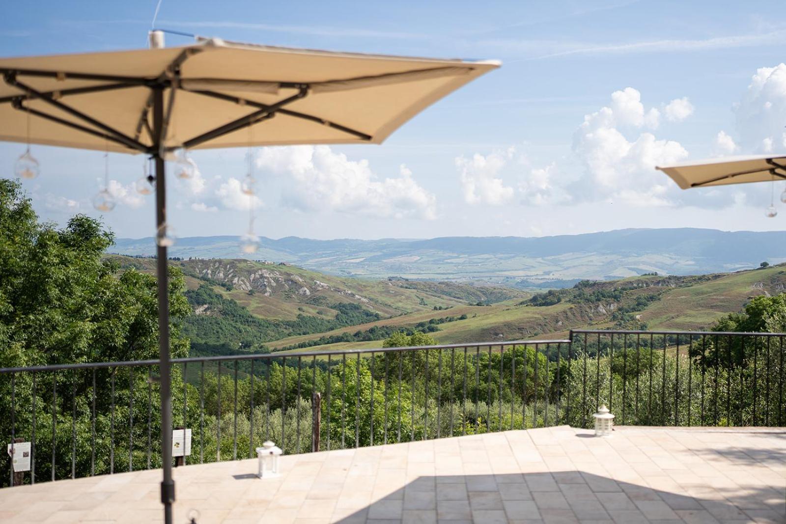Agriturismo Selvella Radicofani Exteriör bild