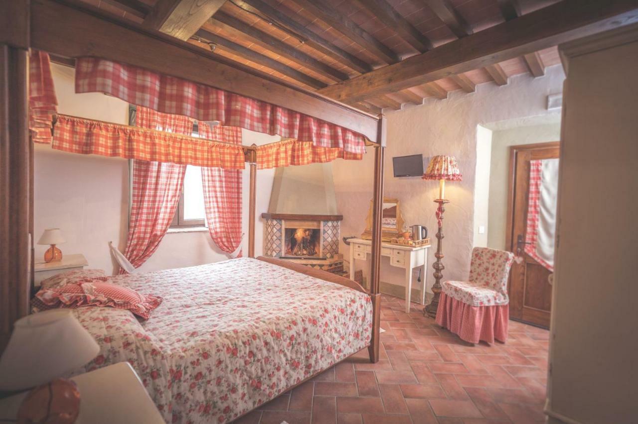 Agriturismo Selvella Radicofani Exteriör bild